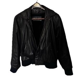Wear Me Out Vintage Black Leather Bomber Jacket – Size 38